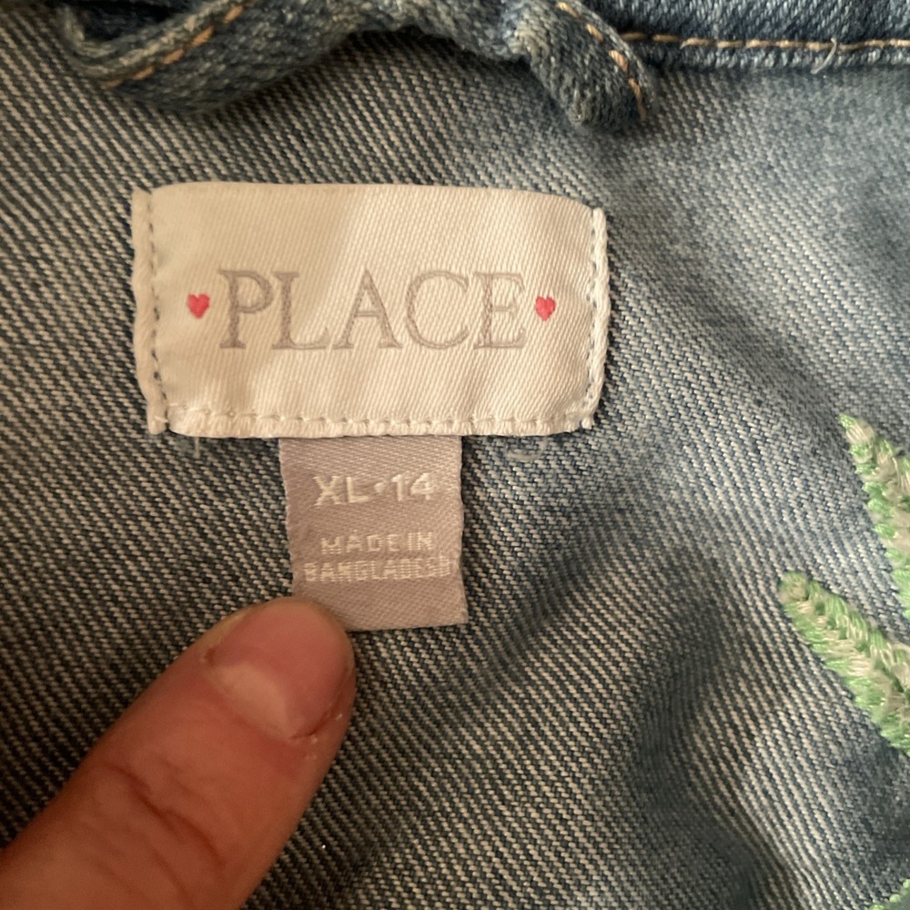 Place XL 14 Girls Jean Jacket Embroidered Butterfly Bee Bird Flowers - Picture 3 of 14